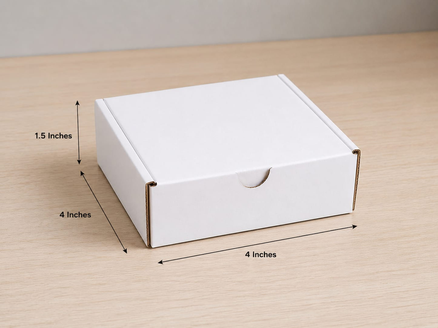 White Flap Boxes Corrugated Packaging Boxes in 3 ply Virgin Kraft